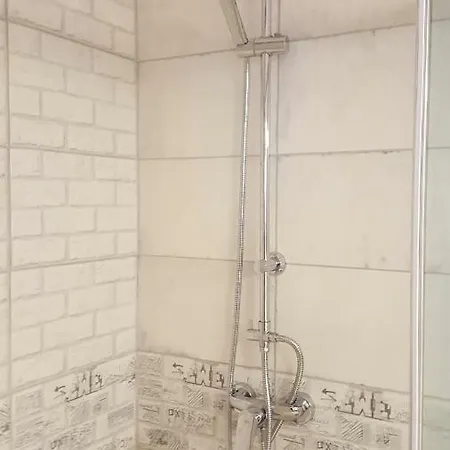 Hawwwran Apartman Branisov 펜션 체스케부데요비체