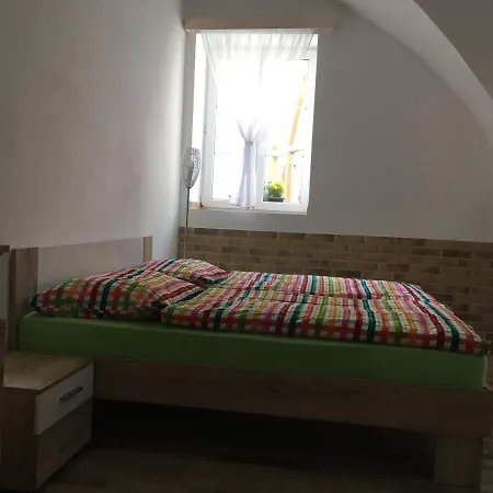 Hawwwran Apartman Branisov 체스케부데요비체